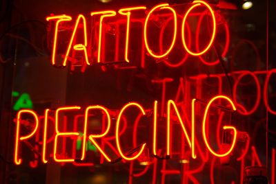 tattoo piercing