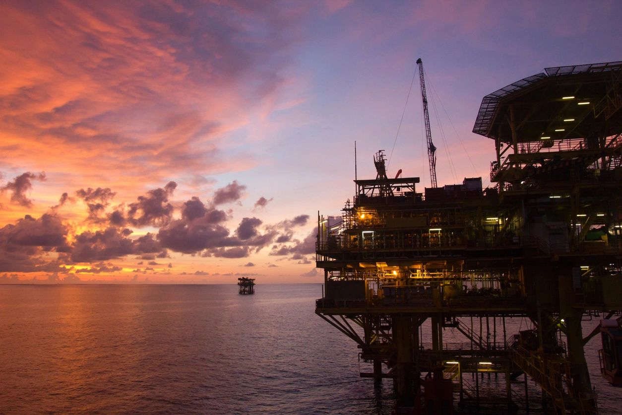 Offshore Rigs For Sale, Offshore Crane for sale, Drilling Equipment for sale, oil field supply