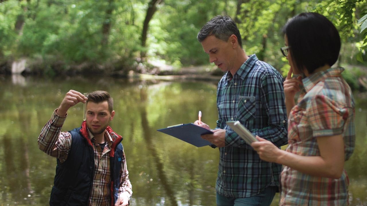 Science movies in the middle school classroom can bring science to life