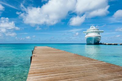 crystal cruises travel agent rates