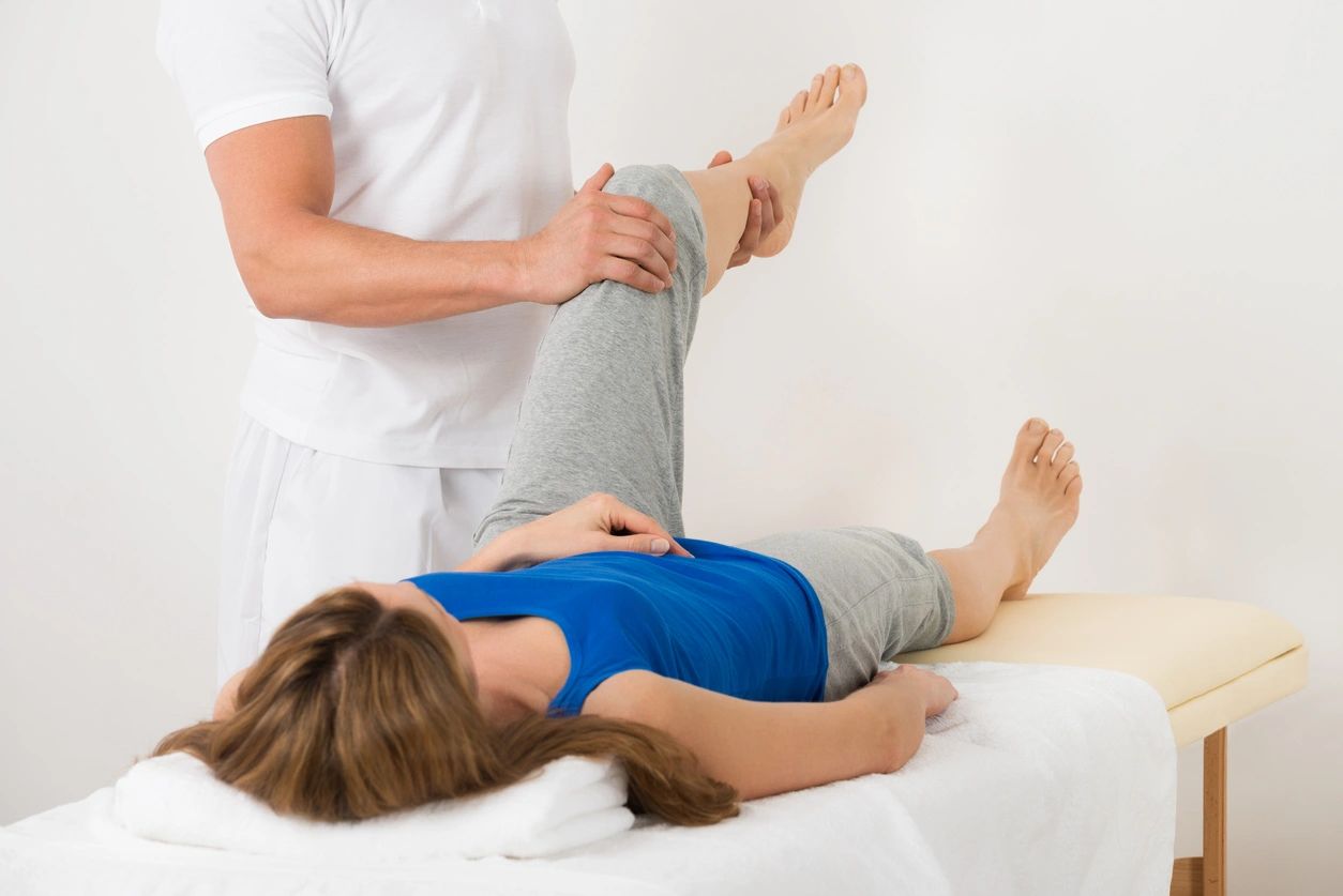 Fangs foot reflexology