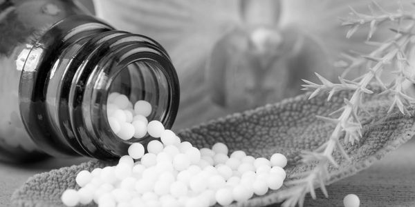 Recent research suggests that targeting cancer stem cells (CSCs) in ovarian cancer may enhance the e