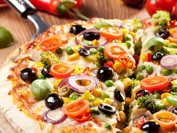Naan Pizza