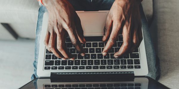 HR consultant overseeing technology implementation