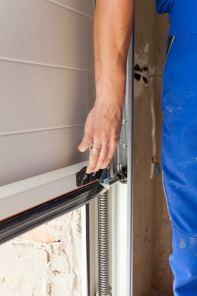 Garage Door Service, Repair, & Installation in Orlando, FL