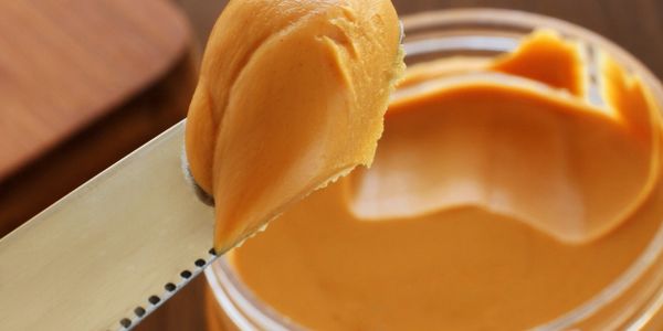 How to Make Peanut Butter (with NO added oil!) - Detoxinista