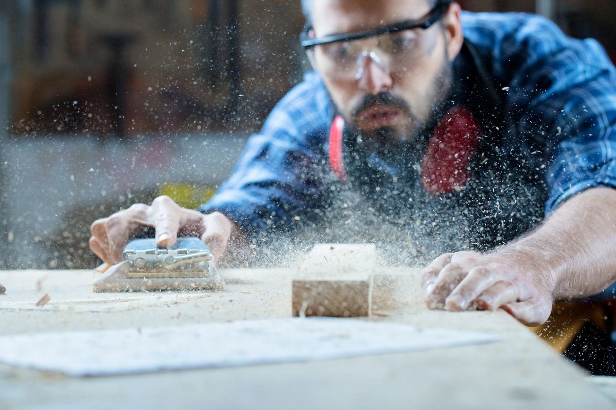 wood dust and man breathing it