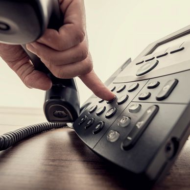 Telefono IP Yealink, Grandstream, Fanvil, Snom, Poly, Mitel IPPBX en la nube Net2Phone Yeastar 