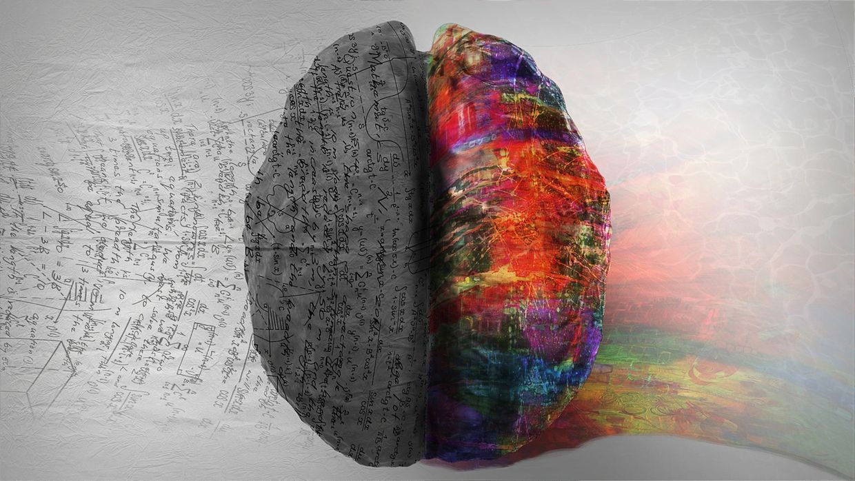 A brain illustration split into a grayscale side with formulas and a vibrant, colorful artistic side.