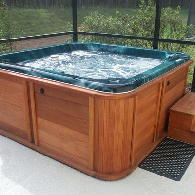 A clean jacuzzi